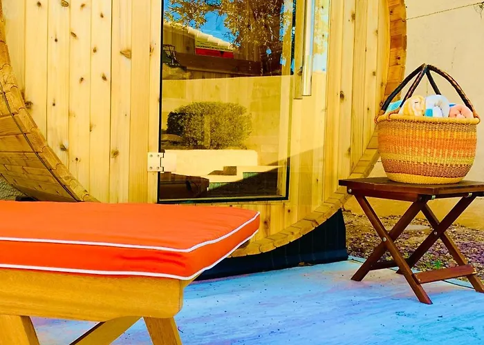 Holiday home And Surprise Spring Training Getaway Heated And Private Sauna, Pool, Fitness Gym Equip, Kitchen Stacked To The Max Peoria